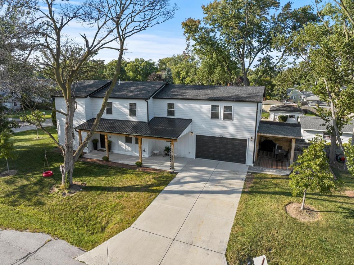 3931 Liberty Blvd., Westmont, IL 60559