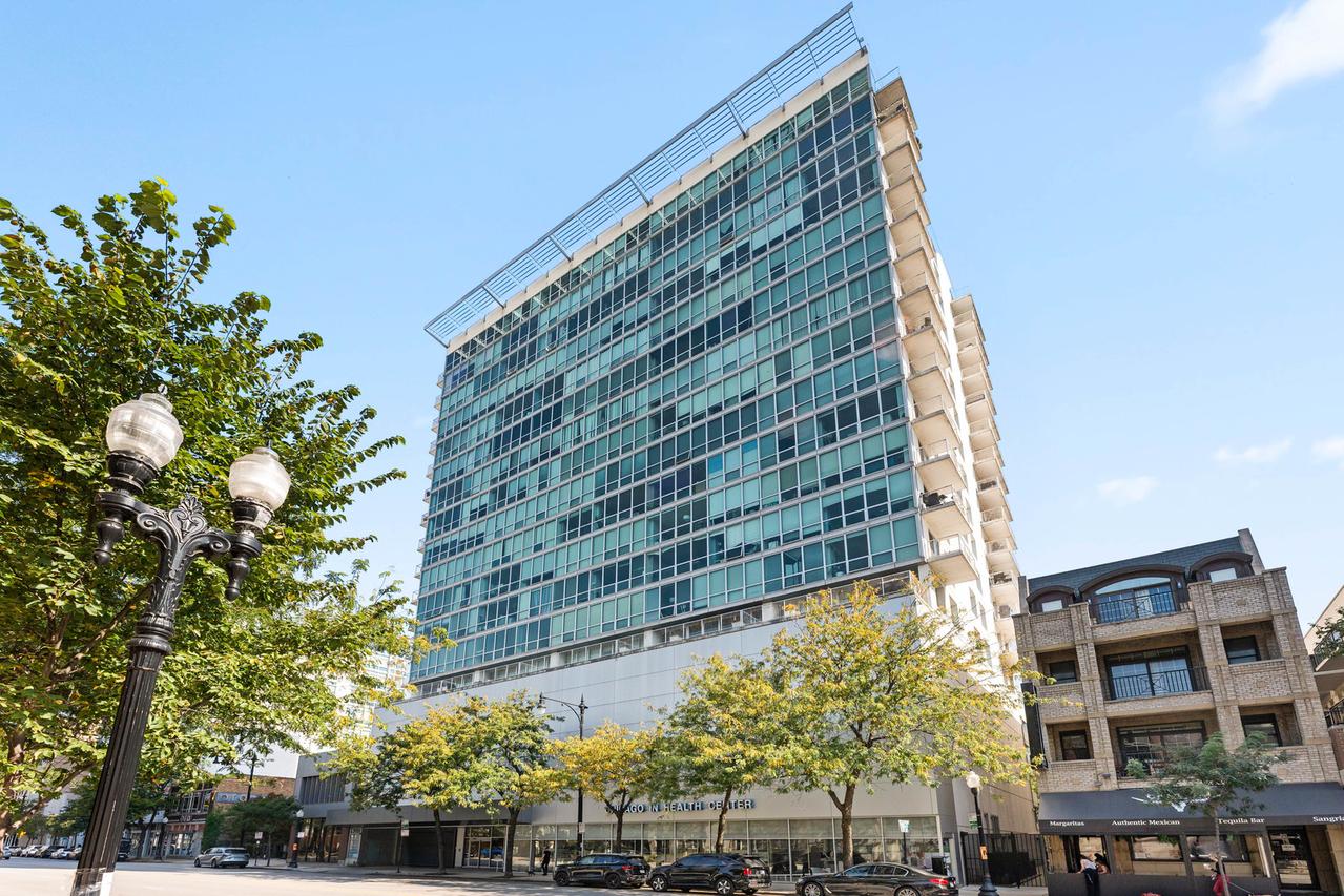 1845 S Michigan Ave. #1003, Chicago, IL 60616