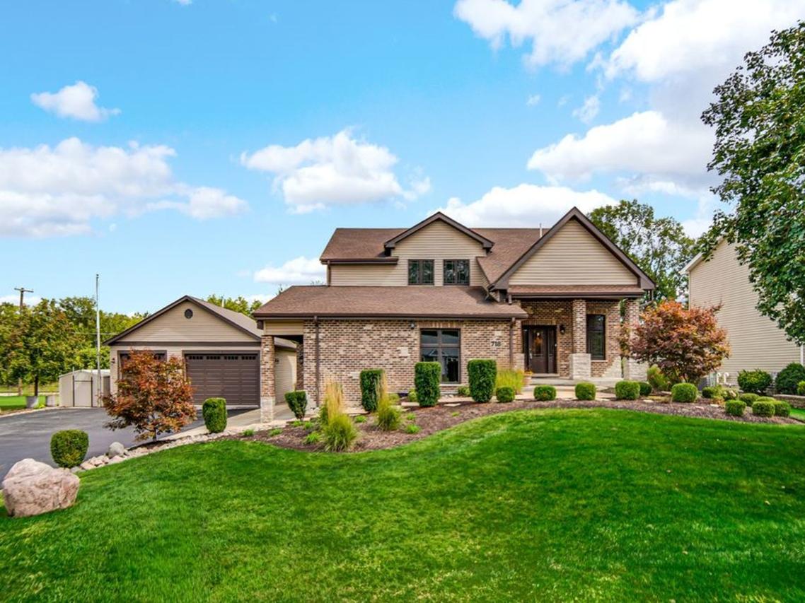 718 S Prairie Rd., New Lenox, IL 60451