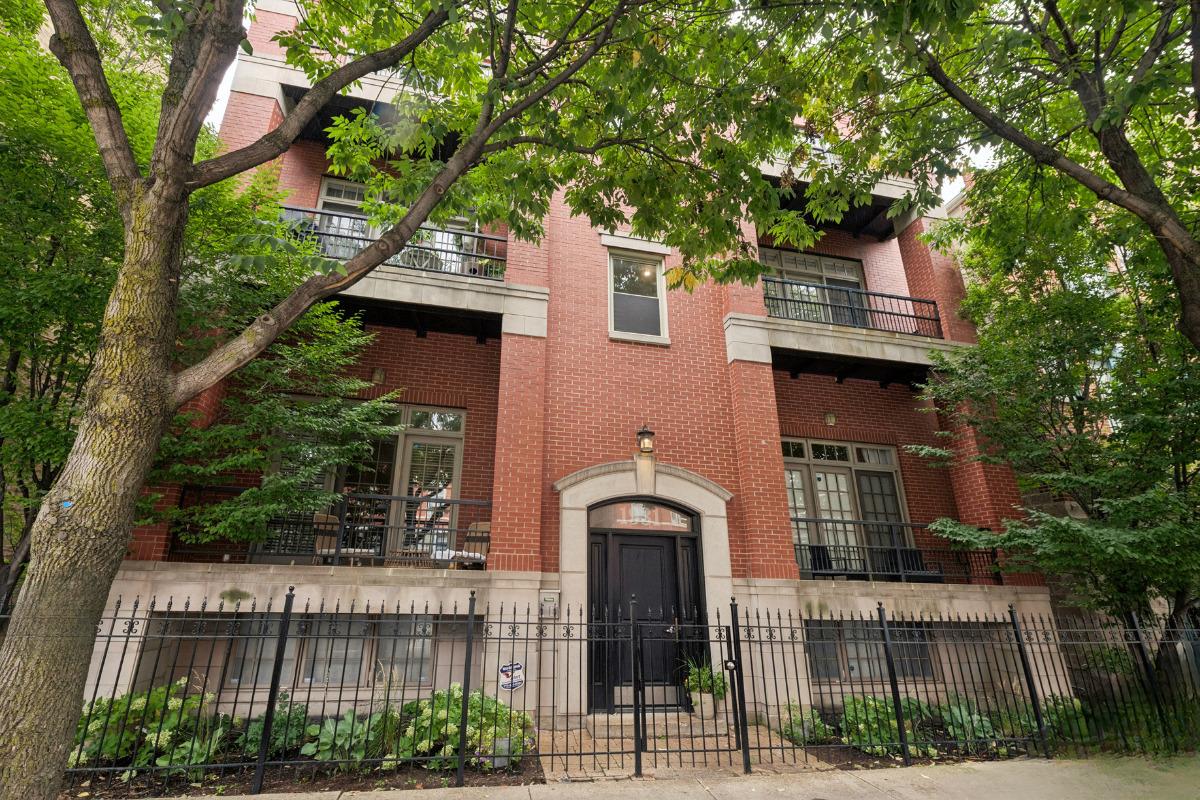 1931 N Damen Ave. #2S, Chicago, IL 60647