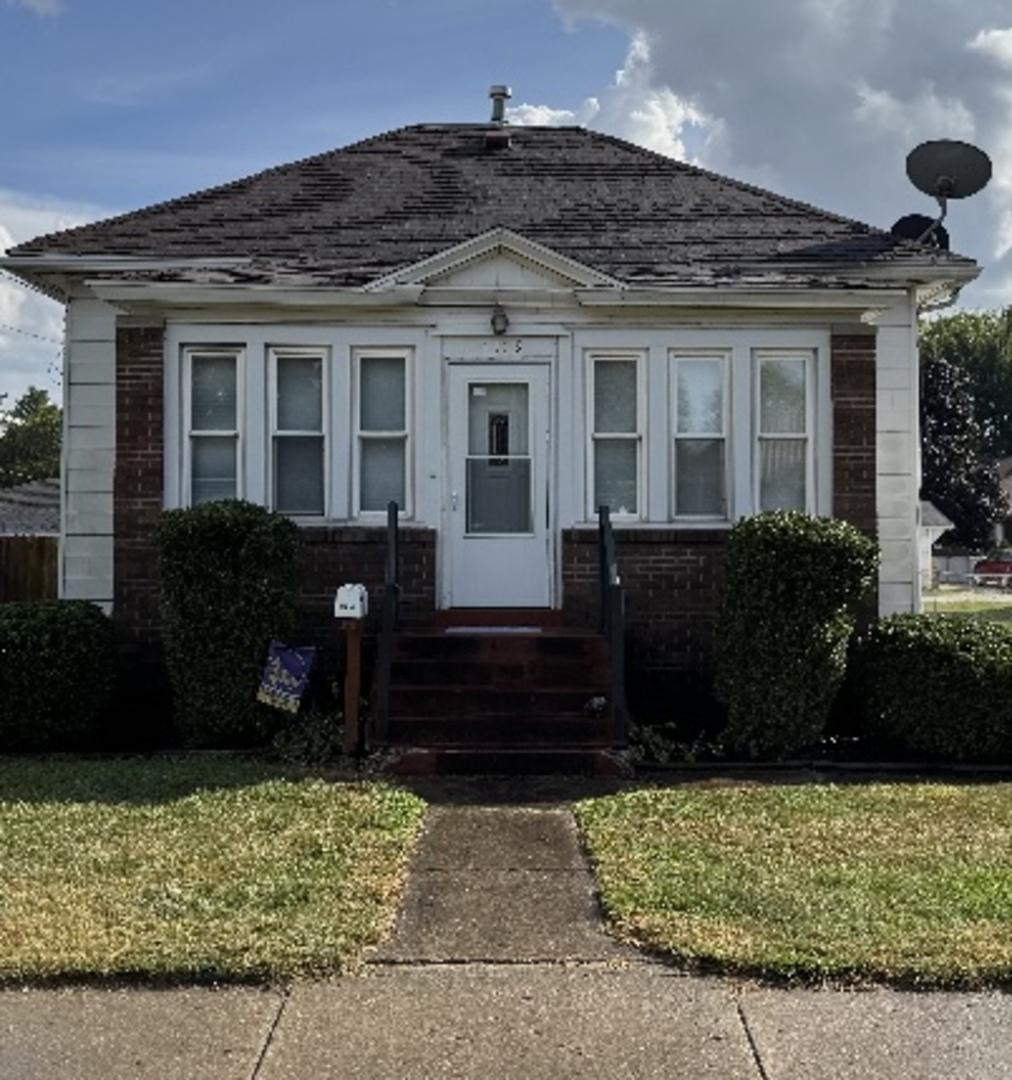 1119 E Main St., Streator, IL 61364