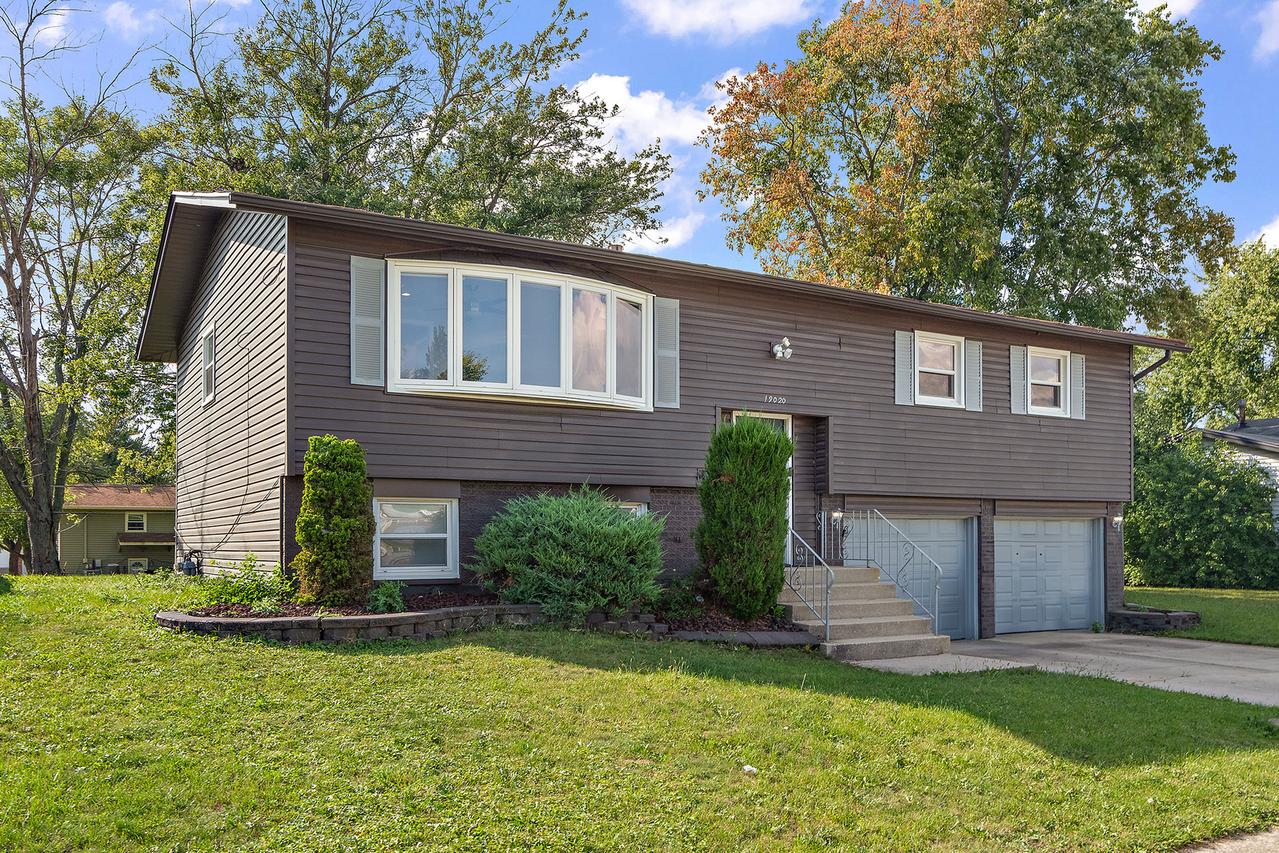19020 Cypress Ave., Country Club Hills, IL 60478