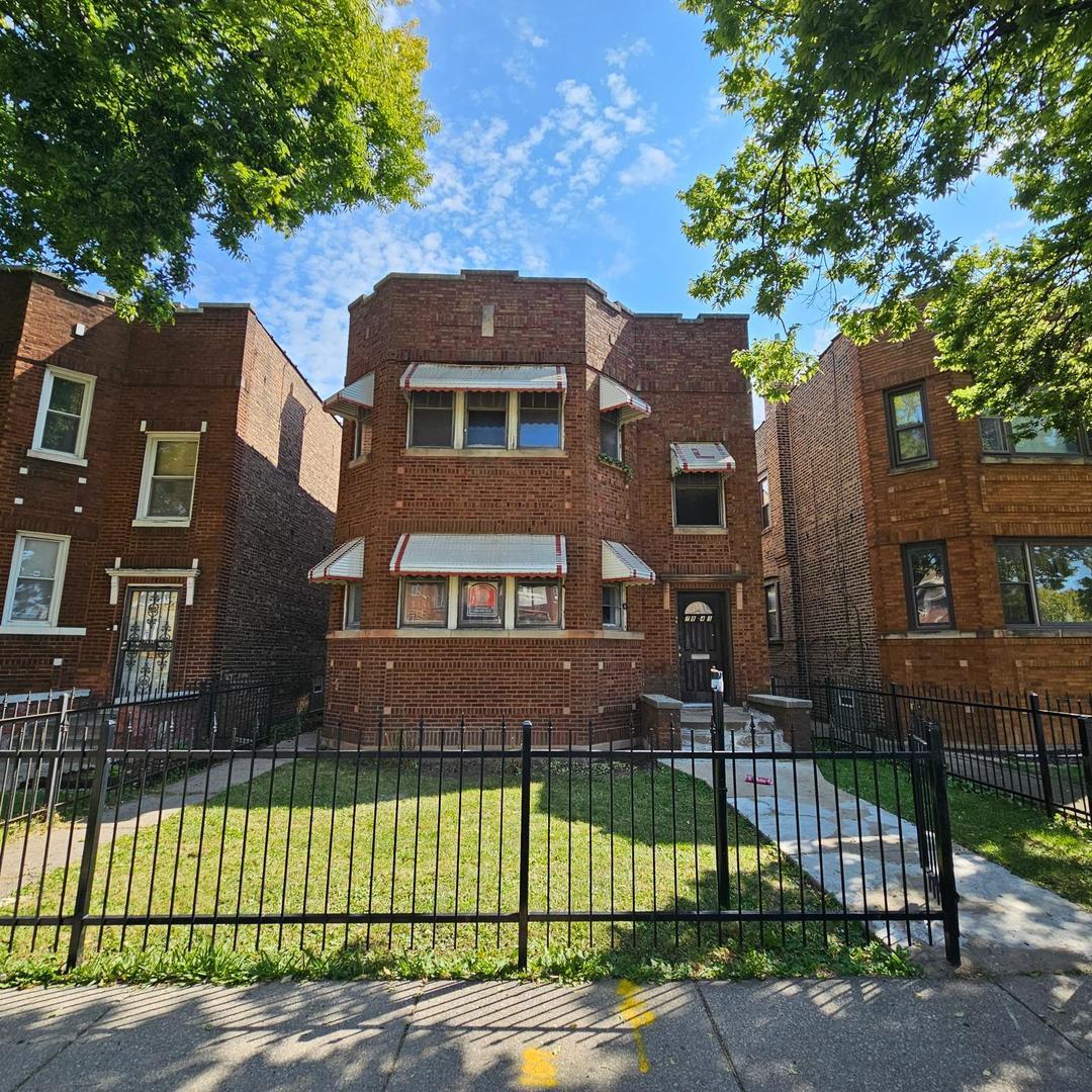 7843 S Honore St., Chicago, IL 60620