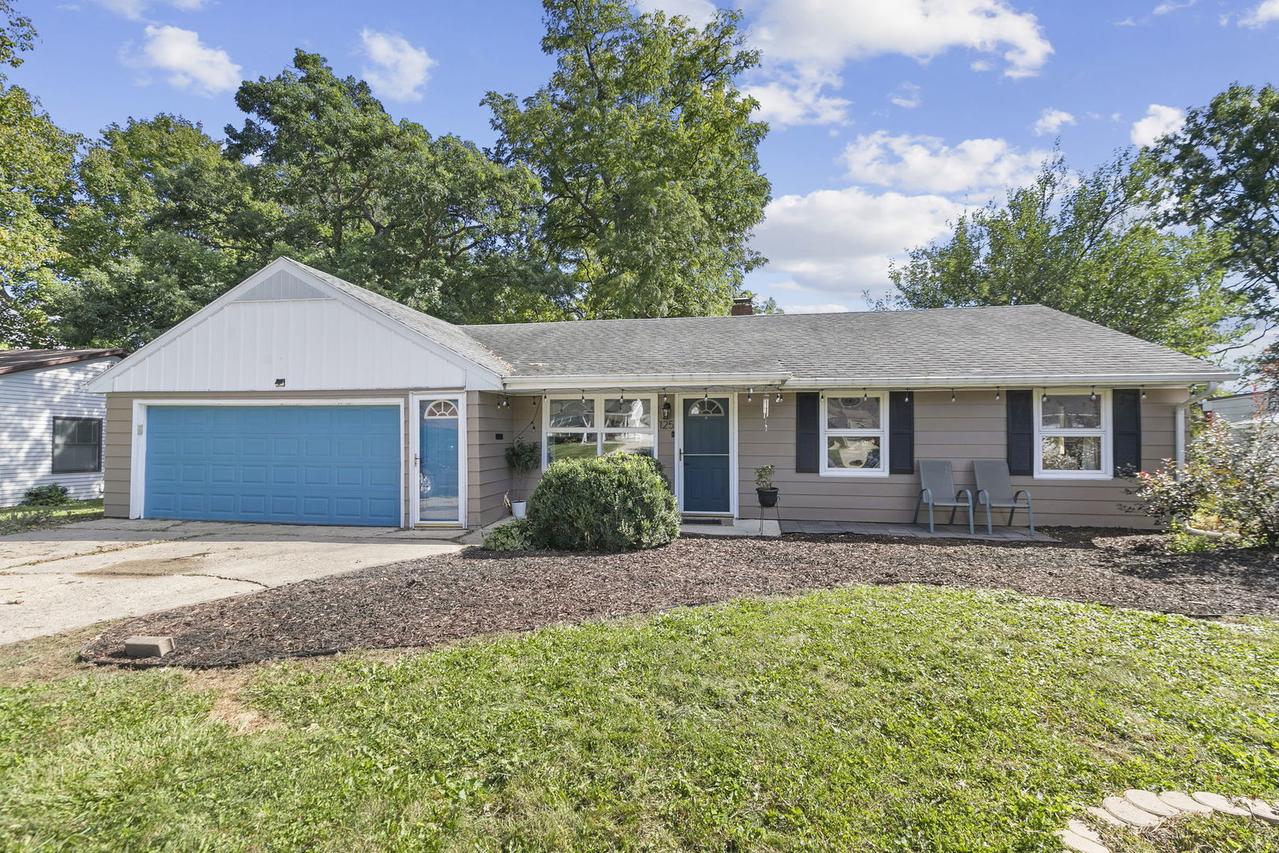 125 Tilton Park Dr., Dekalb, IL 60115