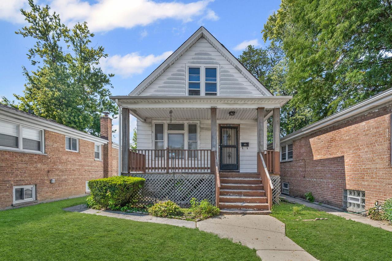 10116 S Malta St., Chicago, IL 60643