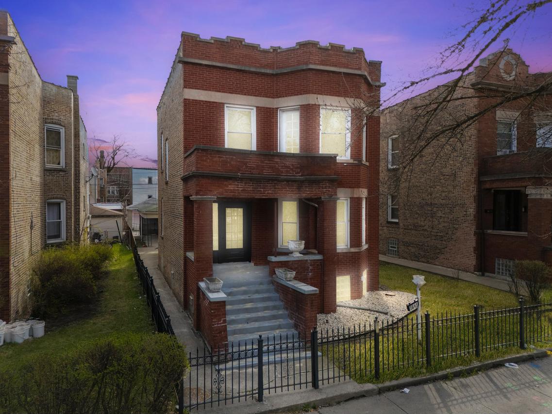 7645 S Morgan St., Chicago, IL 60620