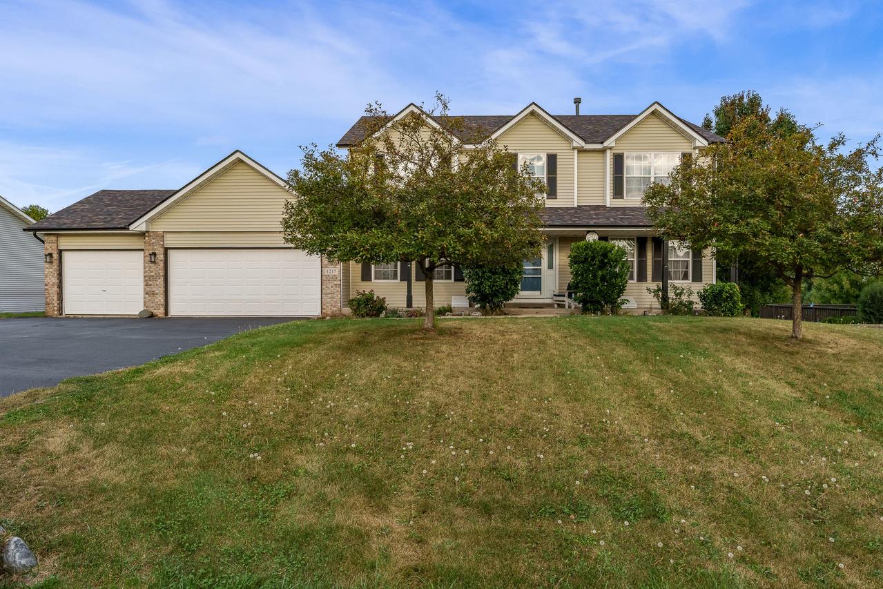 1217 Joanne Ter., Byron, IL 61010