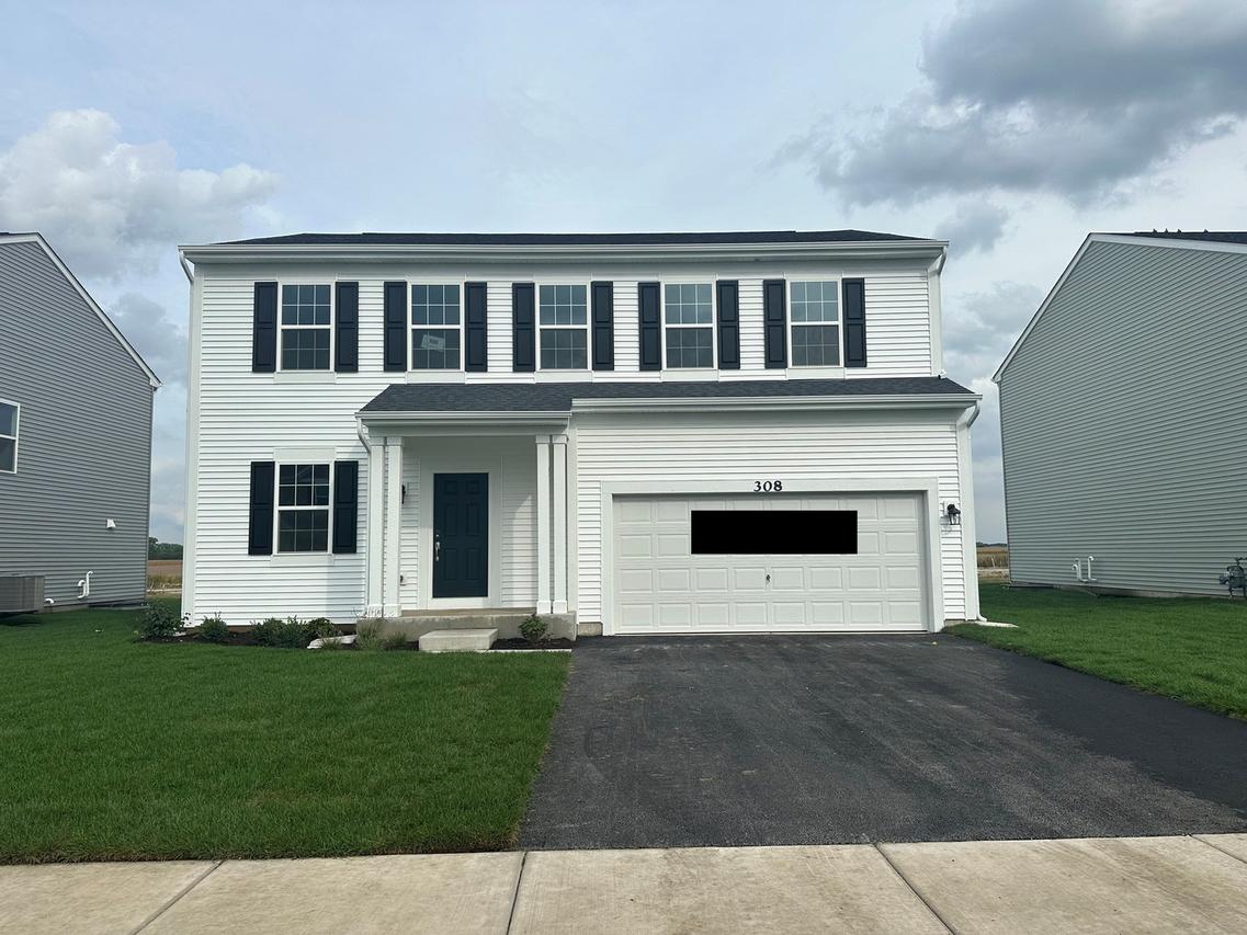 308 Monica Ln., Oswego, IL 60543