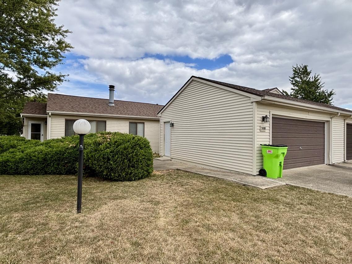 2416 Heritage Dr., Champaign, IL 61822