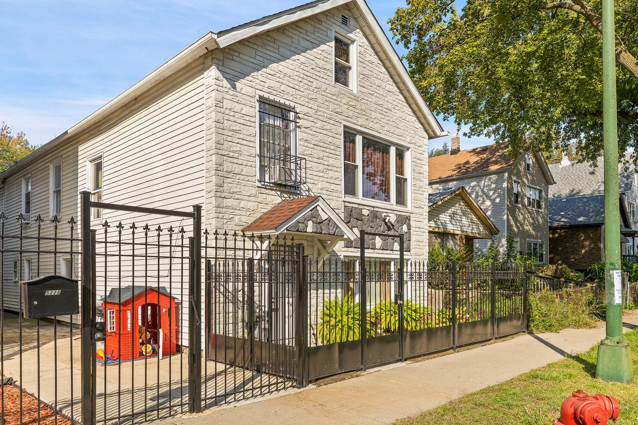 5224 S Morgan St., Chicago, IL 60609