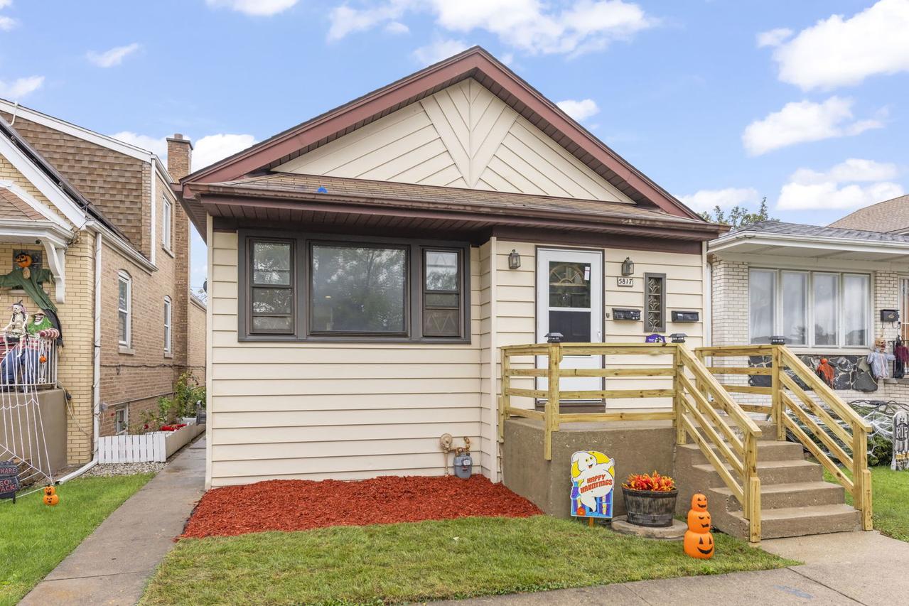 5817 W 64th St., Chicago, IL 60638