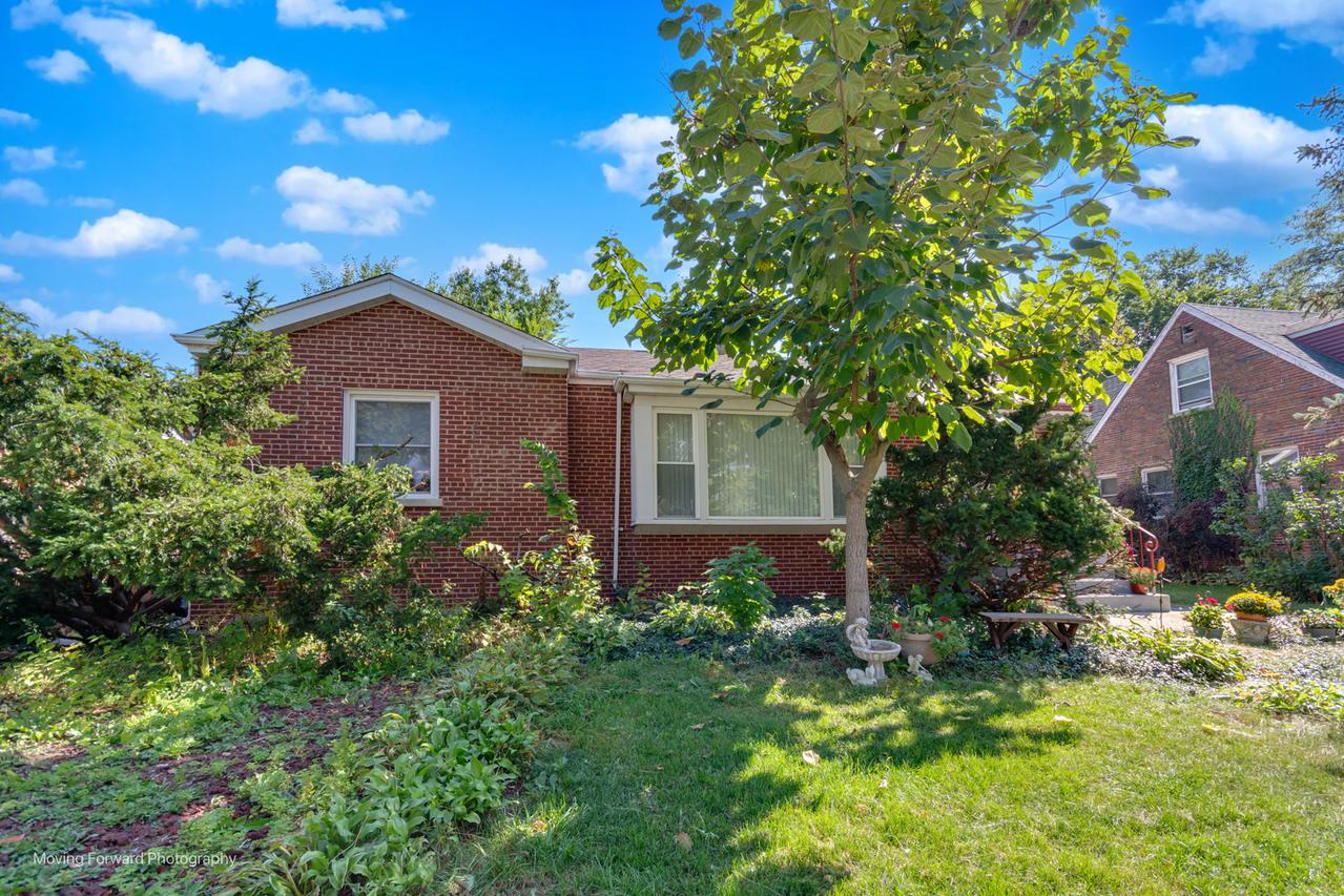 18623 Marshfield Ave., Homewood, IL 60430
