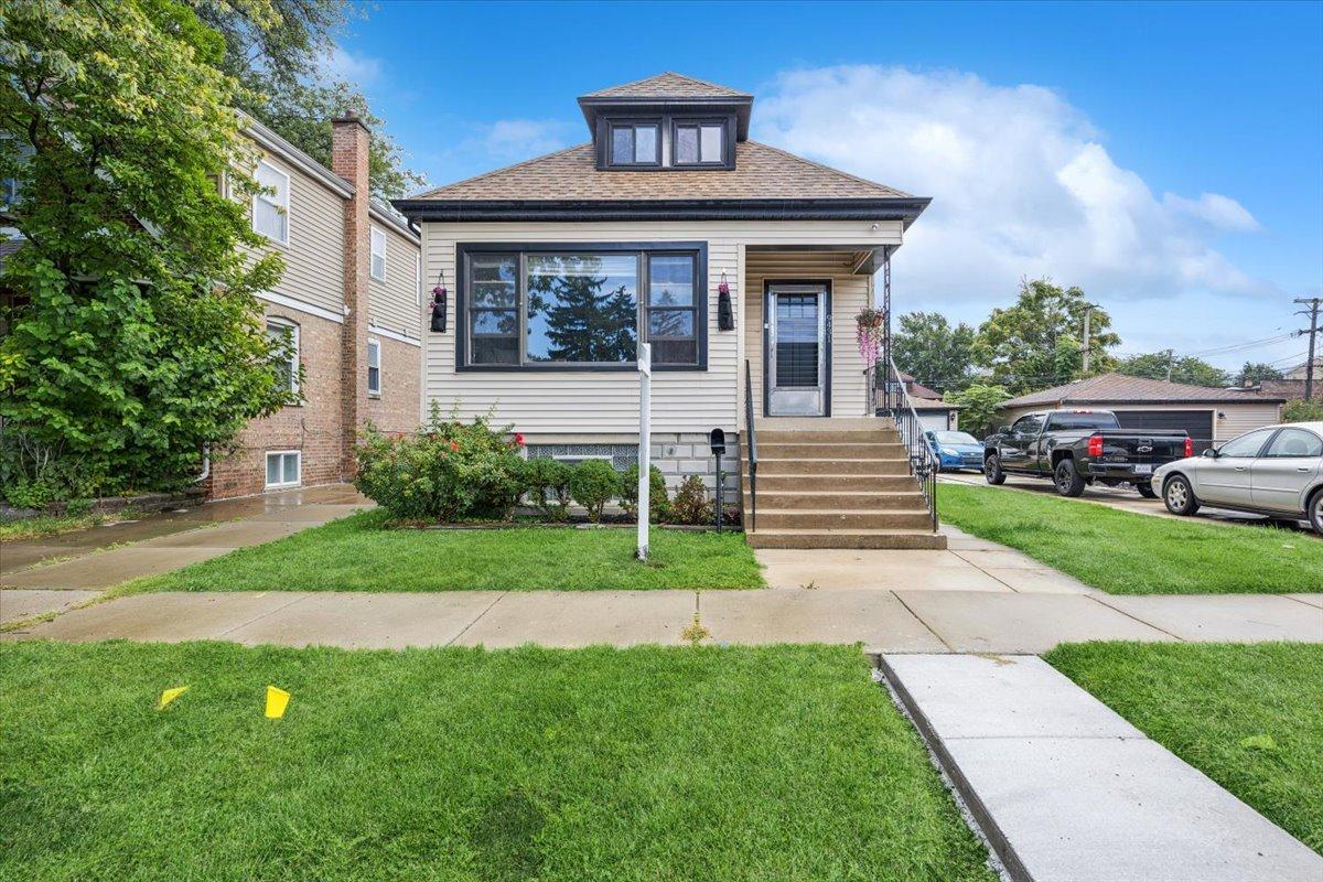 9431 S Turner Ave., Evergreen Park, IL 60805