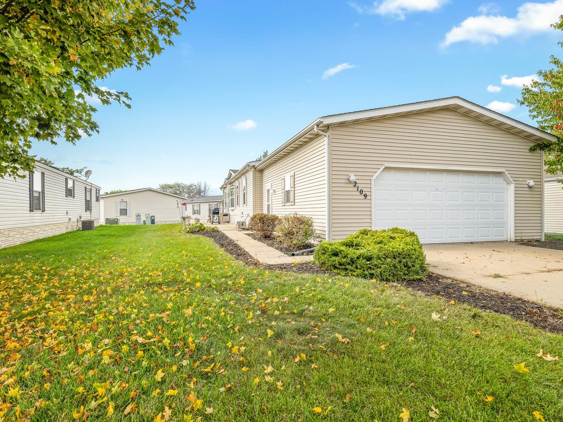 2109 Ivy Ln., Belvidere, IL 61008
