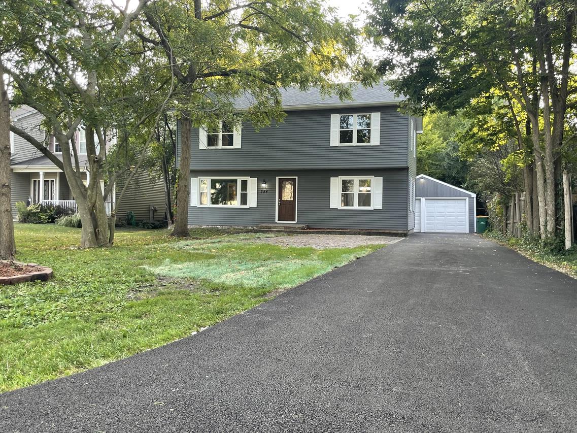 3s284 Patterman Rd., Warrenville, IL 60555
