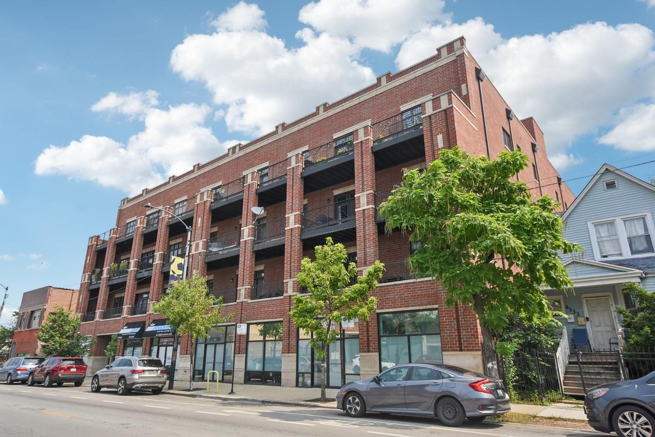 4141 N Kedzie Ave. #307, Chicago, IL 60618