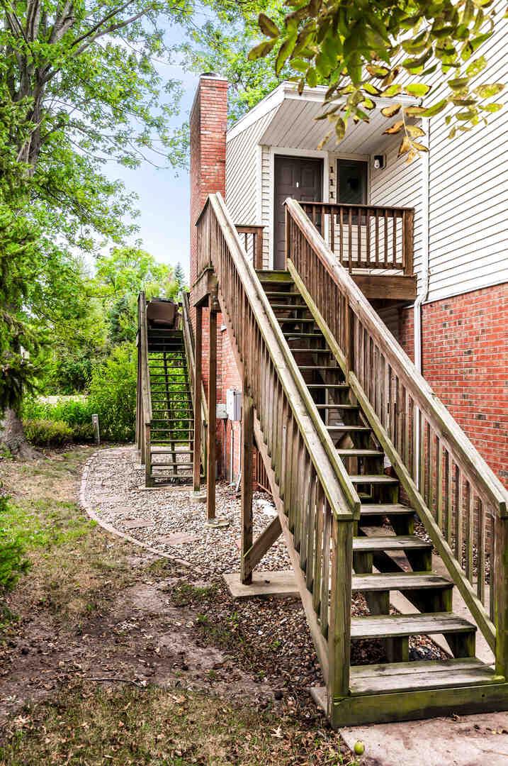 903 N Linden St. #111, Normal, IL 61761