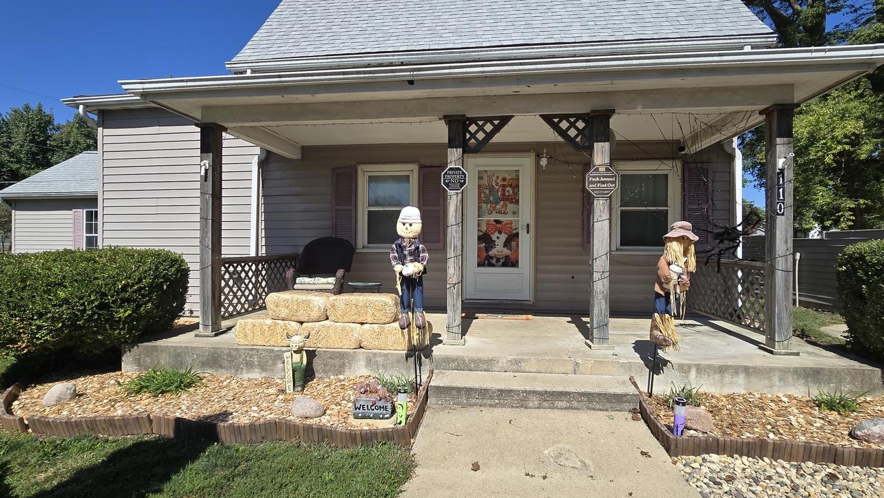 110 E Crosley St., Kenney, IL 61749