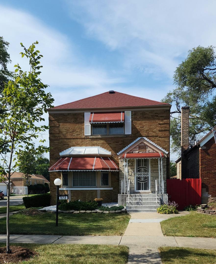 7658 S Seeley Ave., Chicago, IL 60620