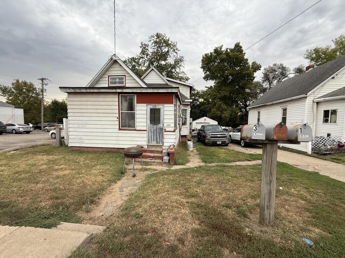 408 Mckinley Ave., Bartonville, IL 61607