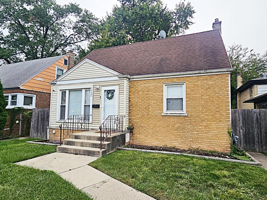 1522 Forest Ave., Calumet City, IL 60409
