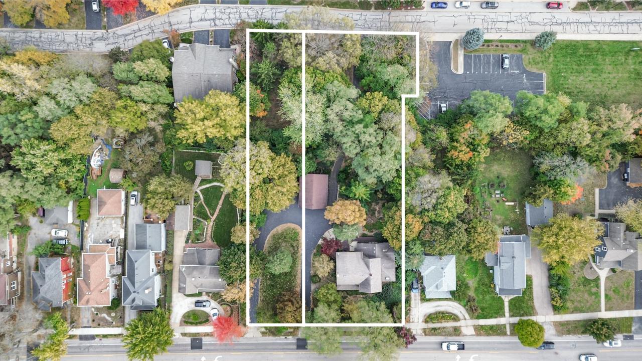 216 N Batavia Ave., Batavia, IL 60510