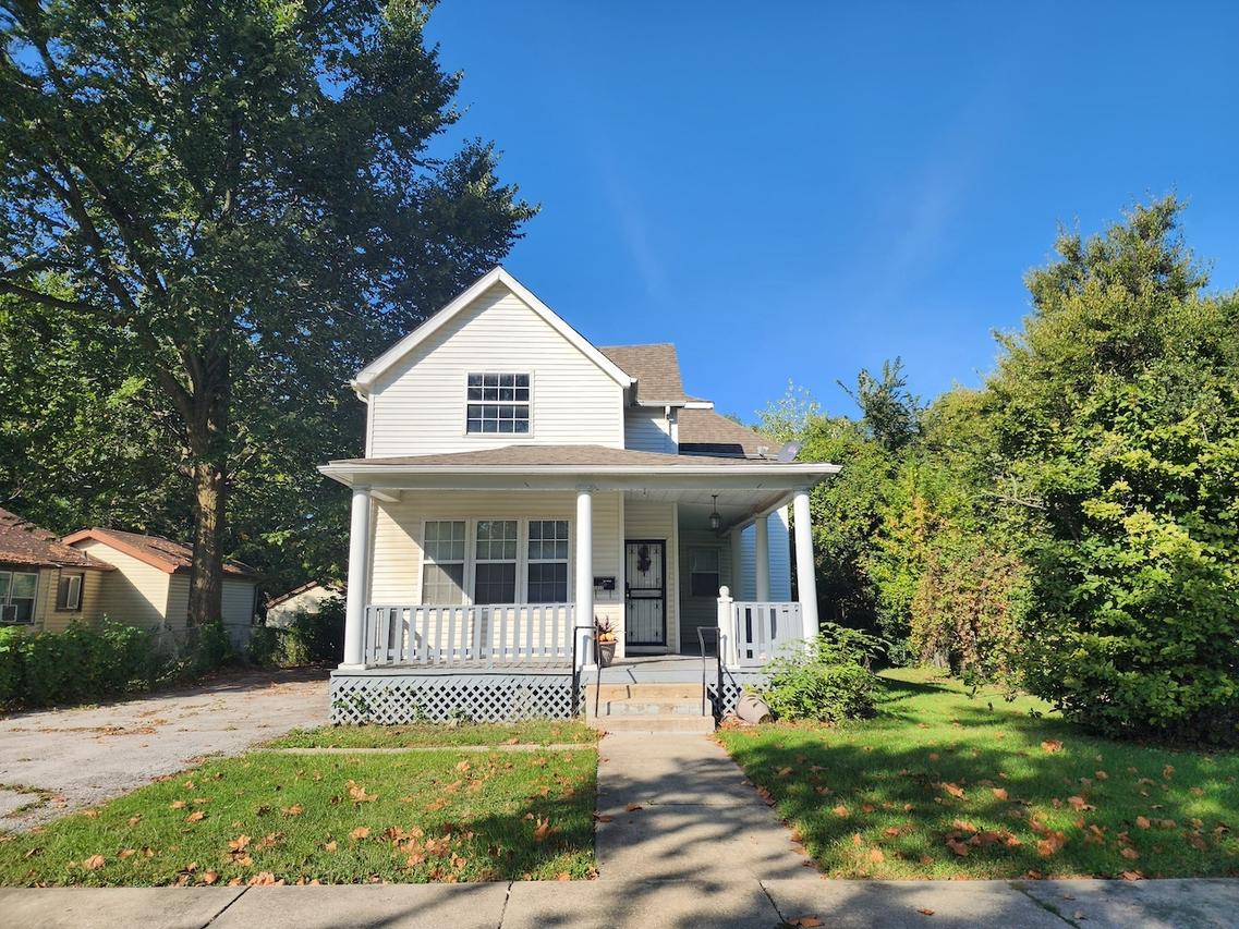 15626 Myrtle Ave., Harvey, IL 60426