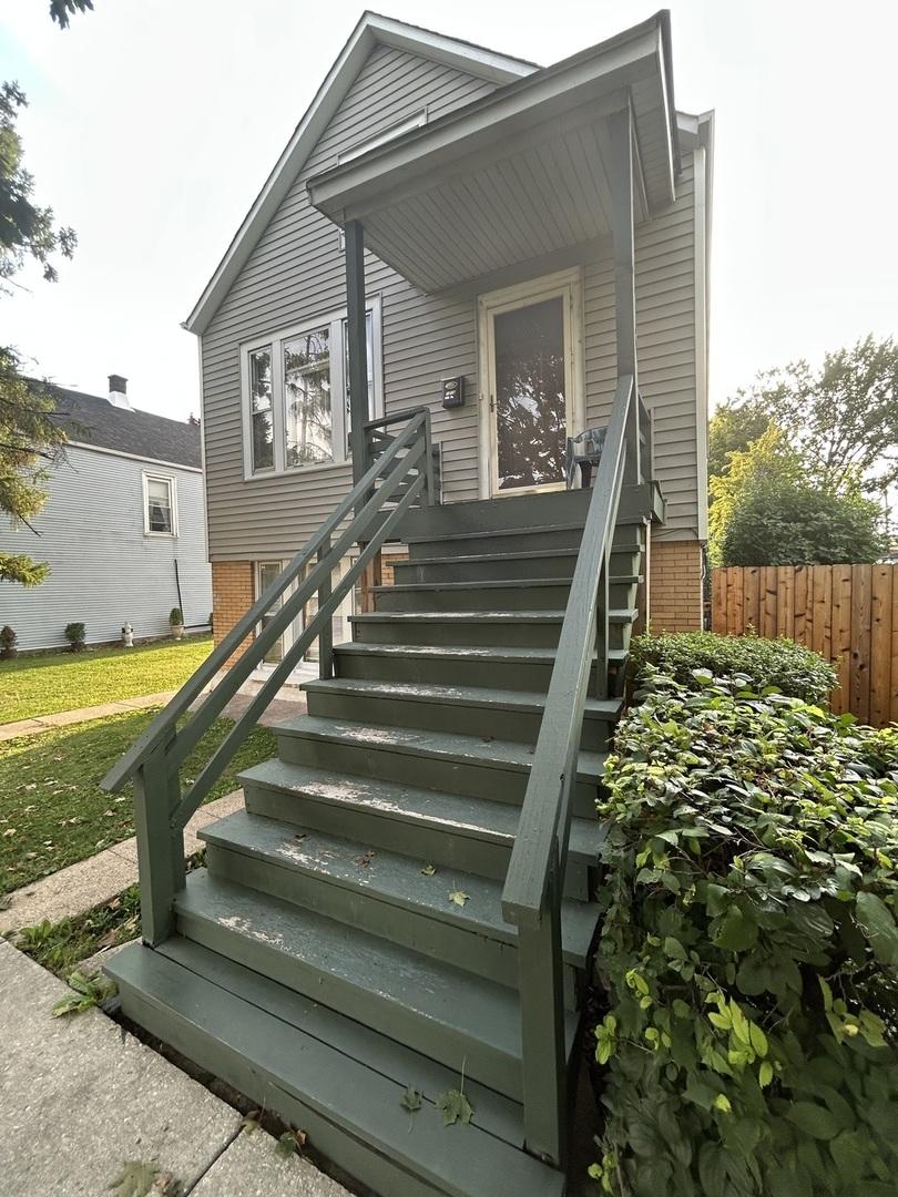 1216 Wenonah Ave., Berwyn, IL 60402