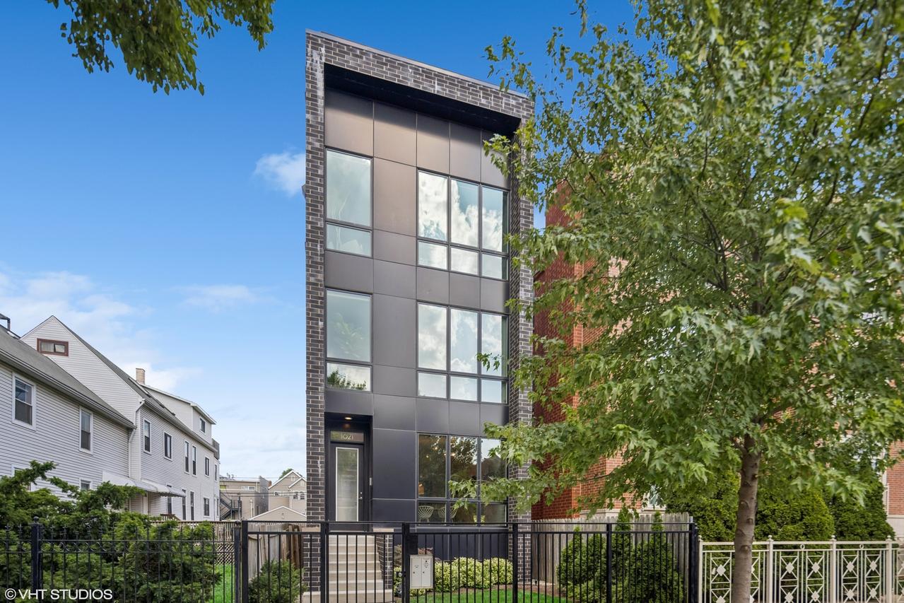 1621 N Campbell Ave. #1, Chicago, IL 60647