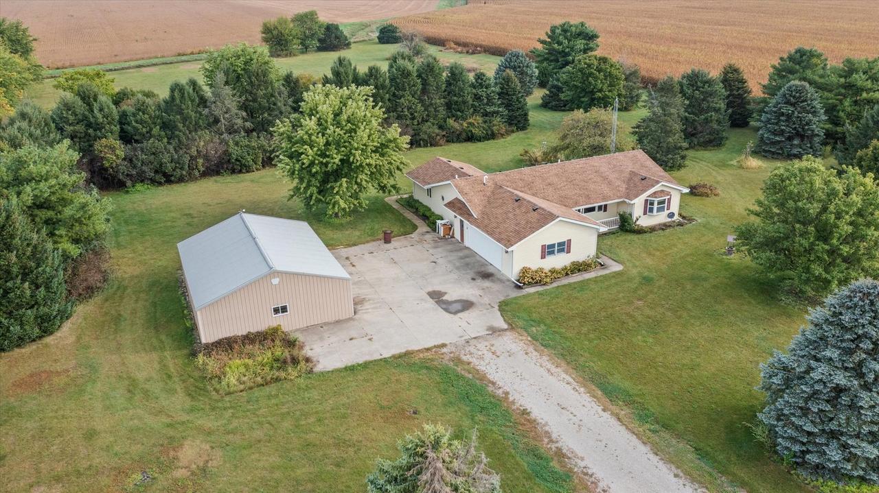 7030 W Grand Ridge Rd., Verona, IL 60479