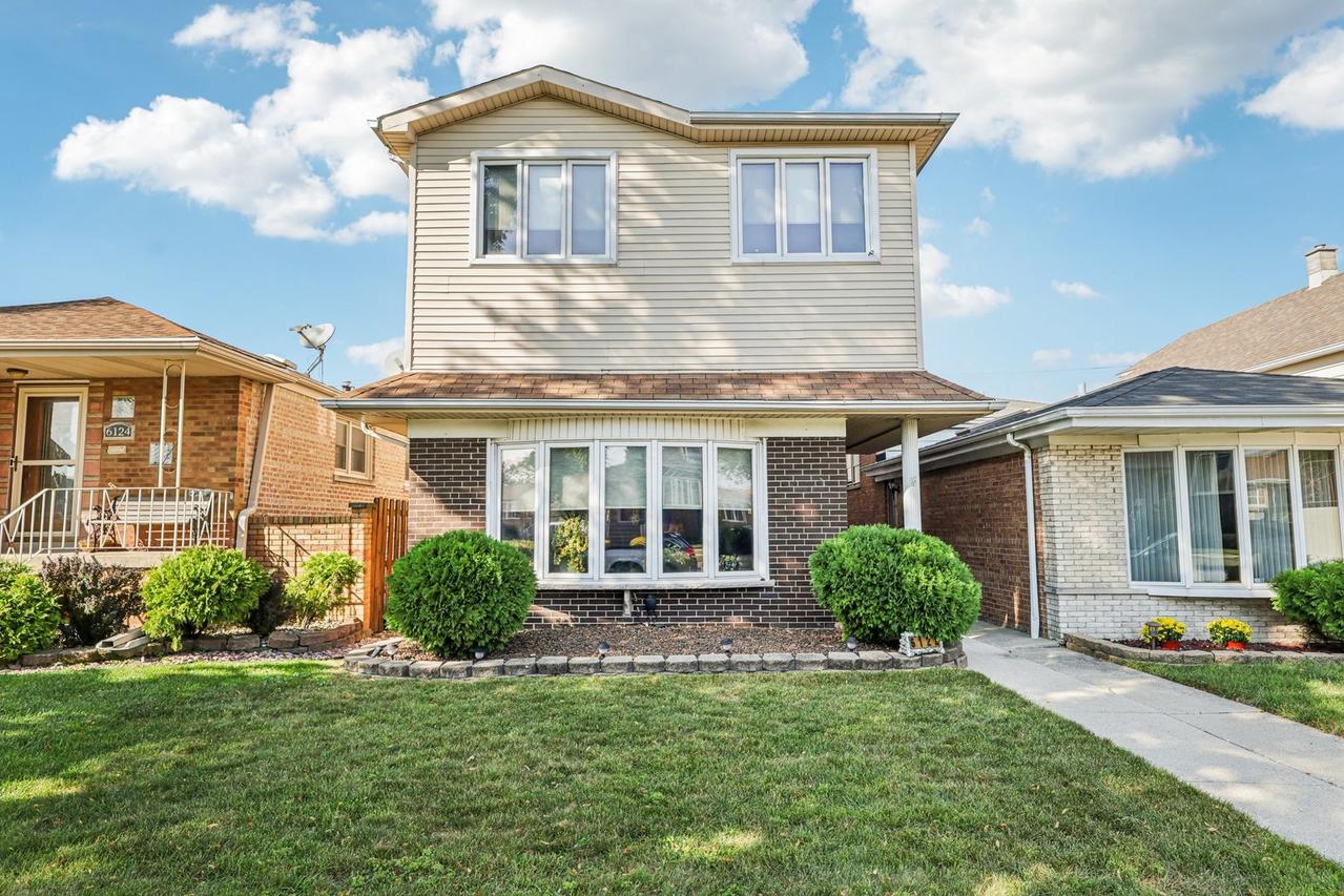 6122 W 59th St., Chicago, IL 60638