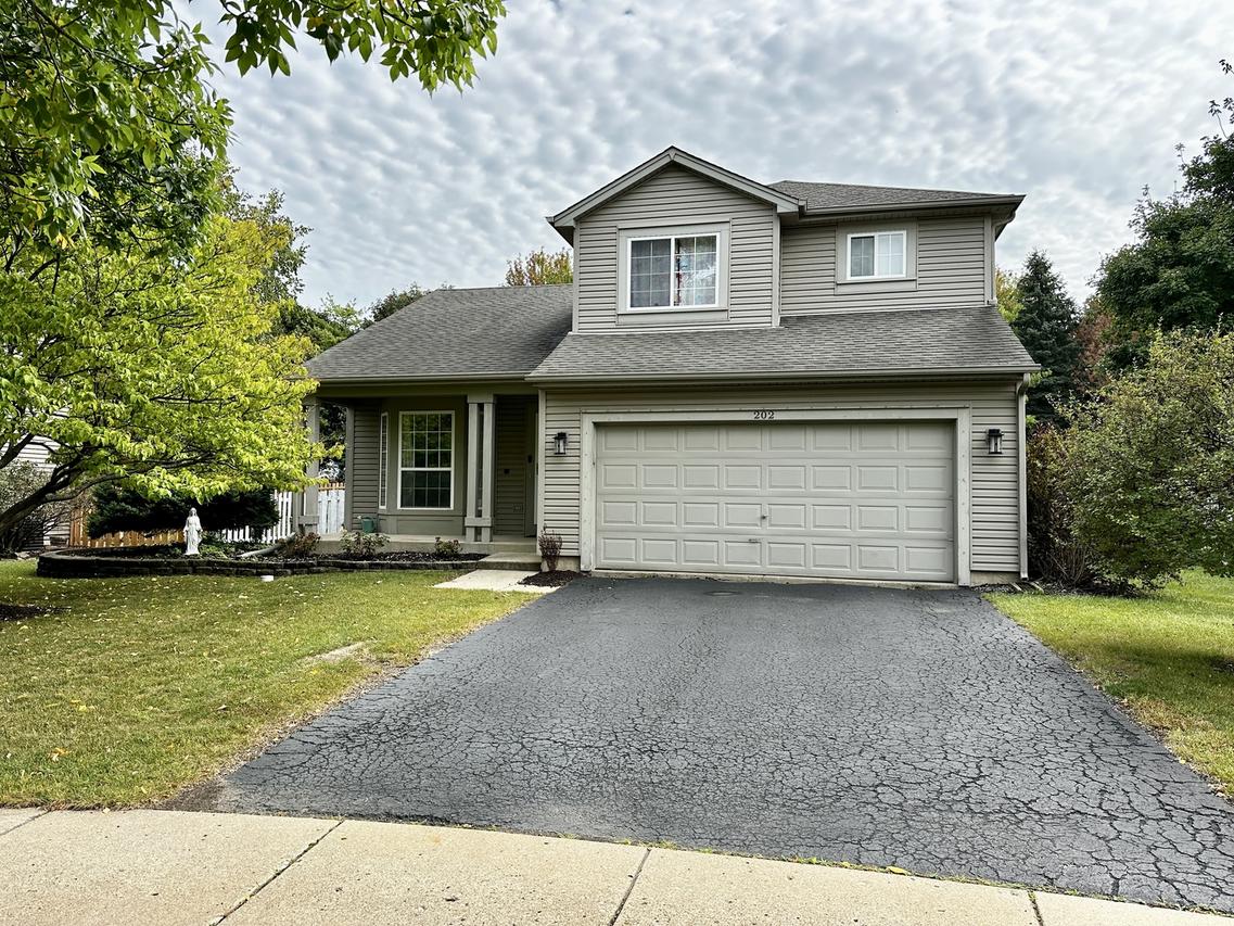 202 Cool Stone Bend, Lake In The Hills, IL 60156