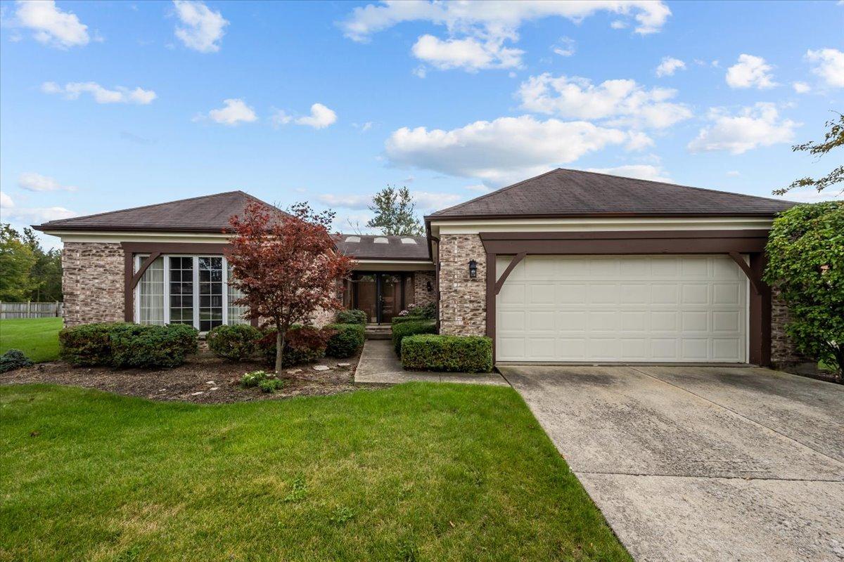 320 Buckthorn Cir., Northbrook, IL 60062