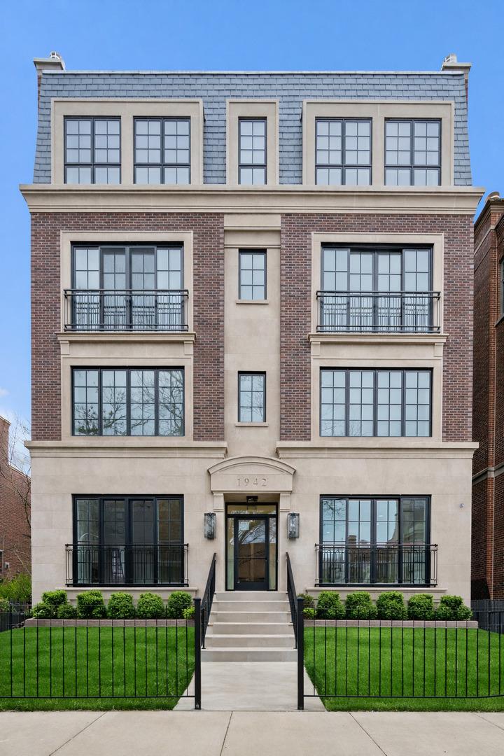 [Address Hidden by Seller], Chicago, IL 60614