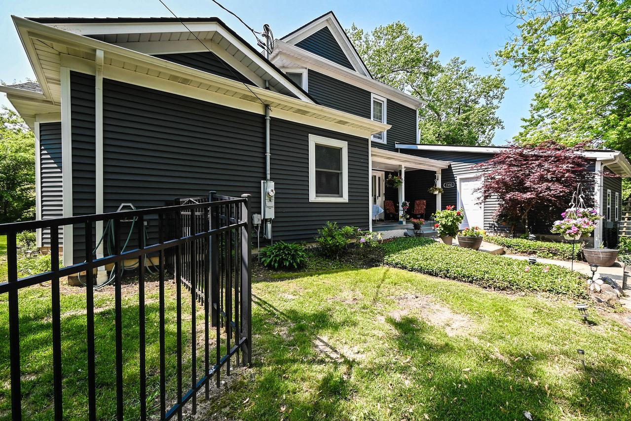 2350 N Lewis Ave., Waukegan, IL 60087