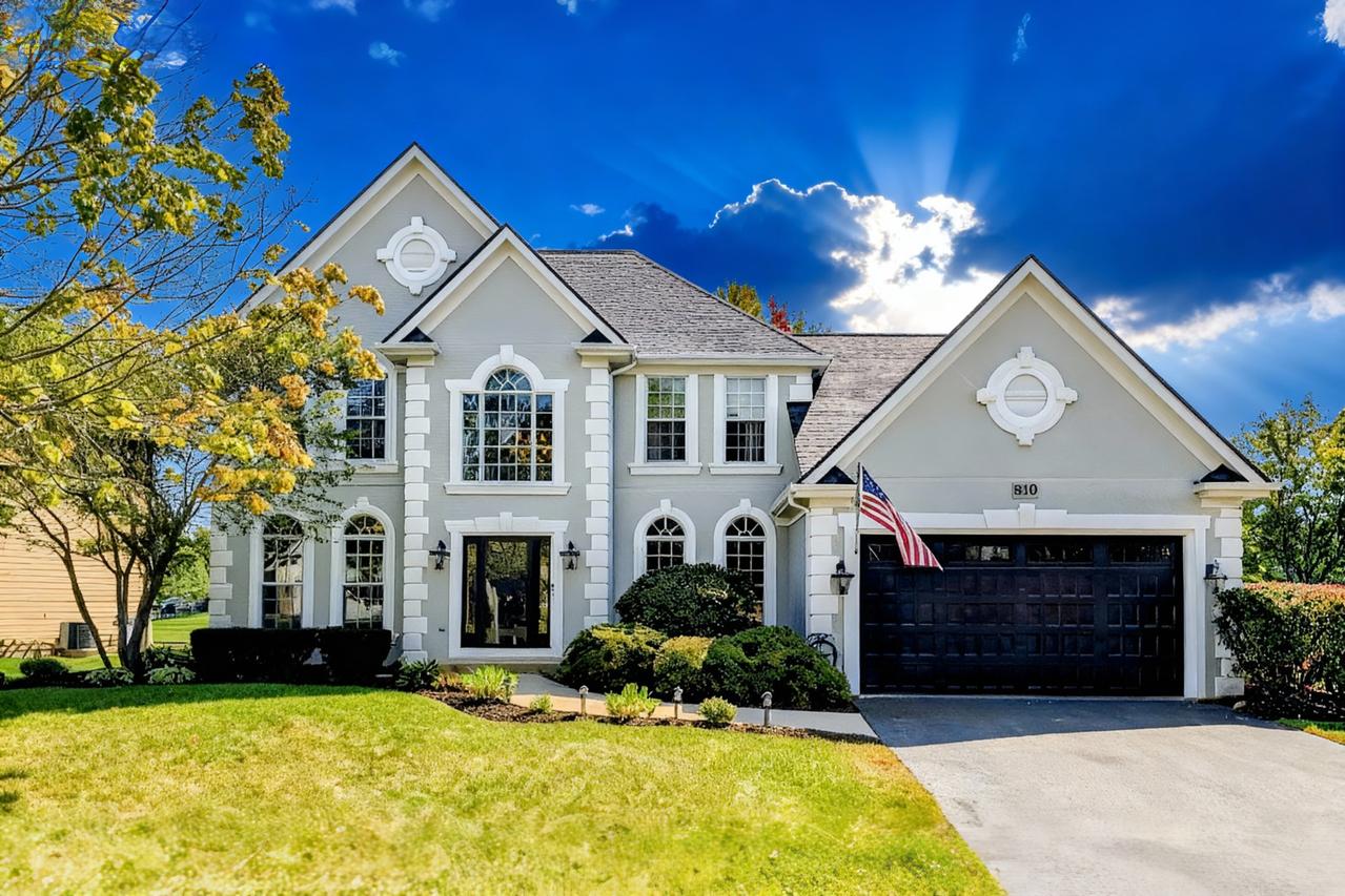 810 Columbia Cir., North Aurora, IL 60542