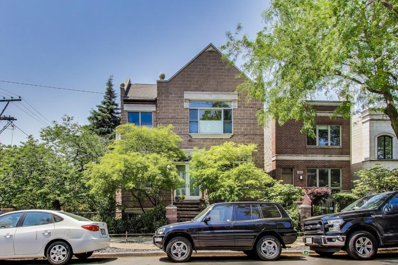 1916 N Wolcott Ave., Chicago, IL 60622