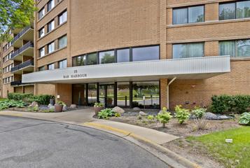 15 Bar Harbour Rd. #4F, Schaumburg, IL 60193