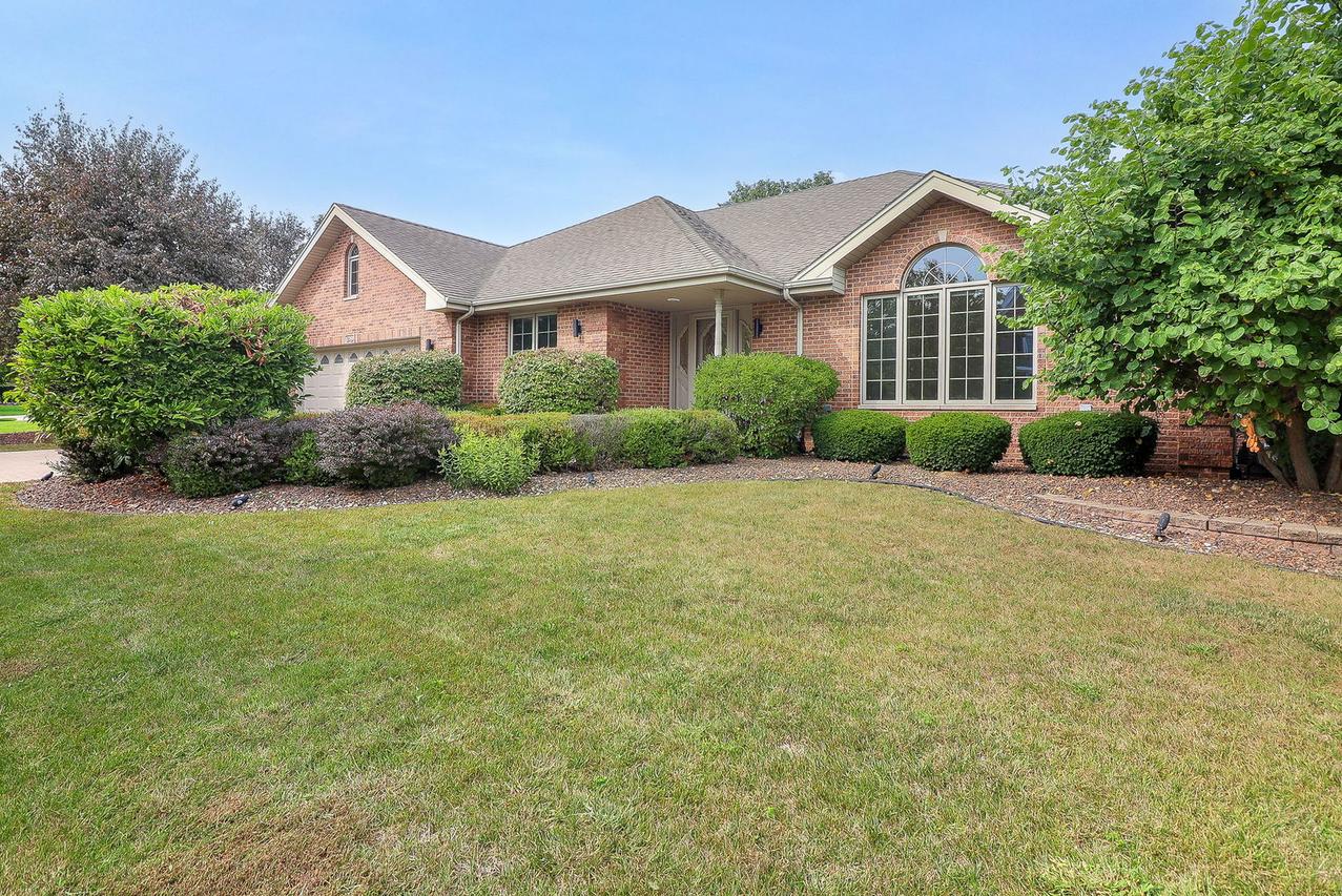 1249 Cronin Ct., Lemont, IL 60439