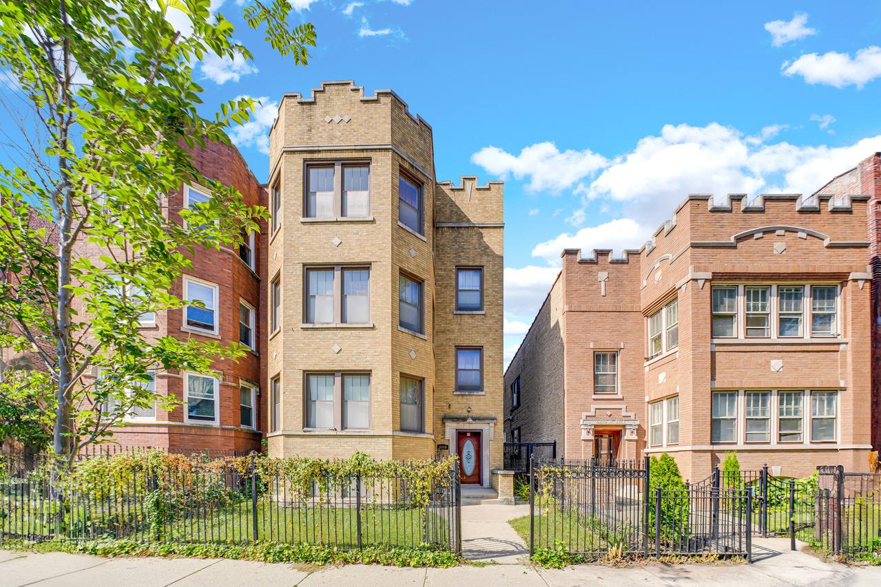 6318 N Bell Ave., Chicago, IL 60659