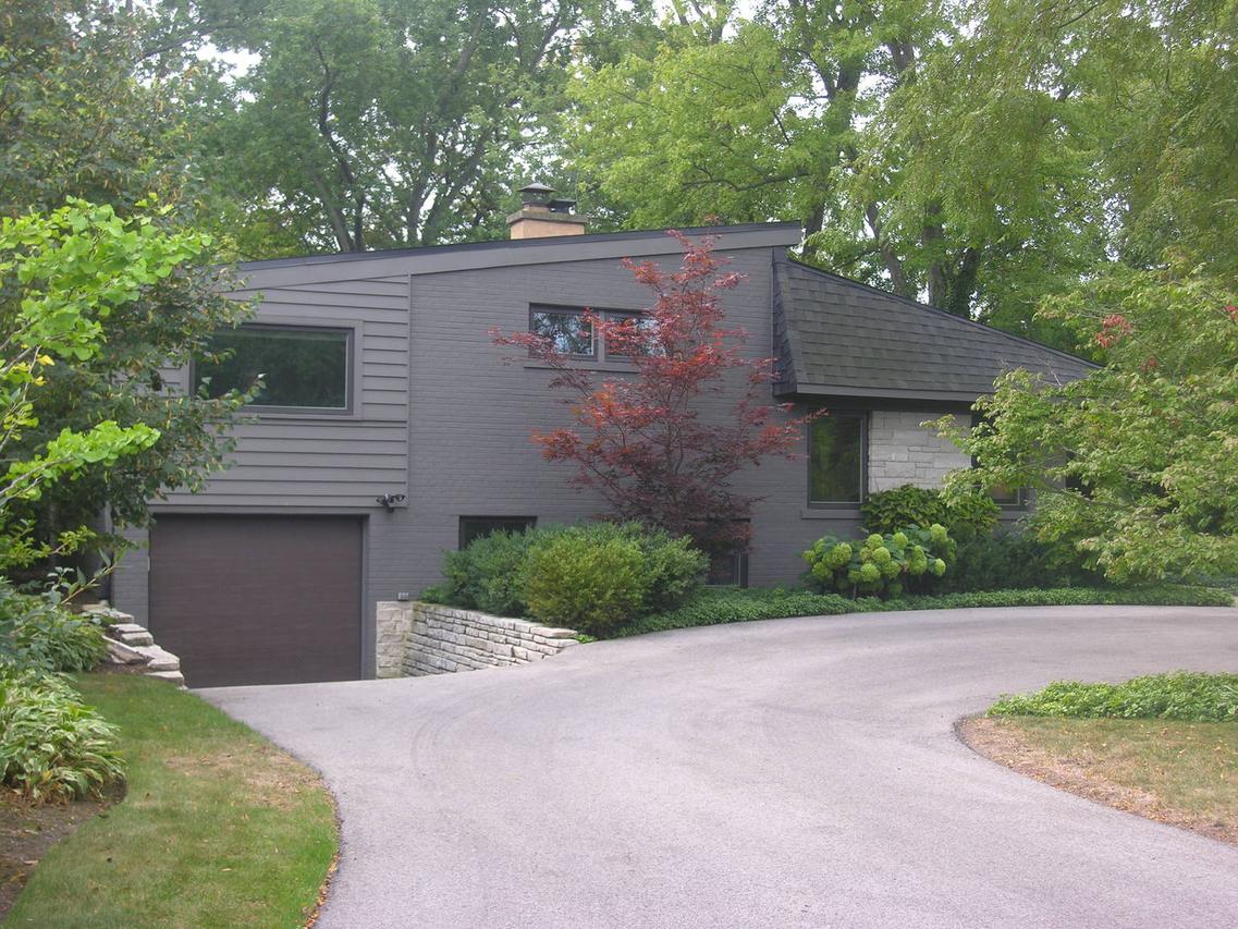 590 Rambler Ln., Highland Park, IL 60035