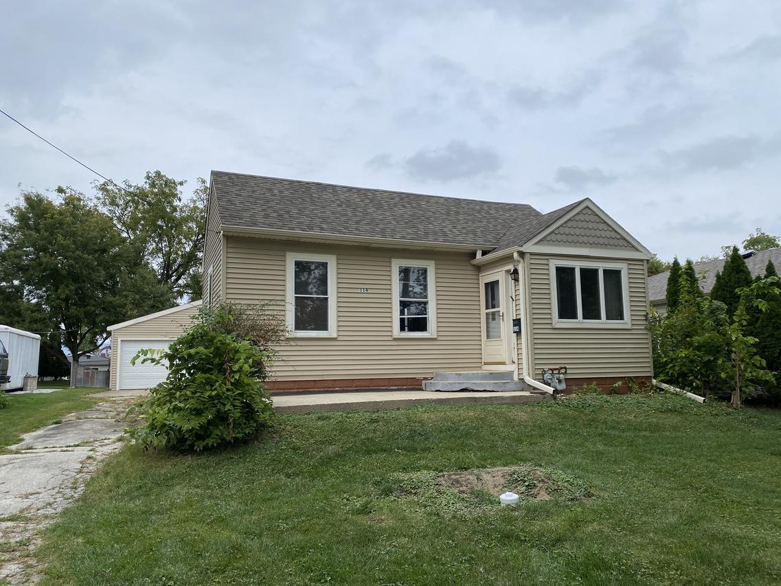 114 E Richmond St., Westmont, IL 60559