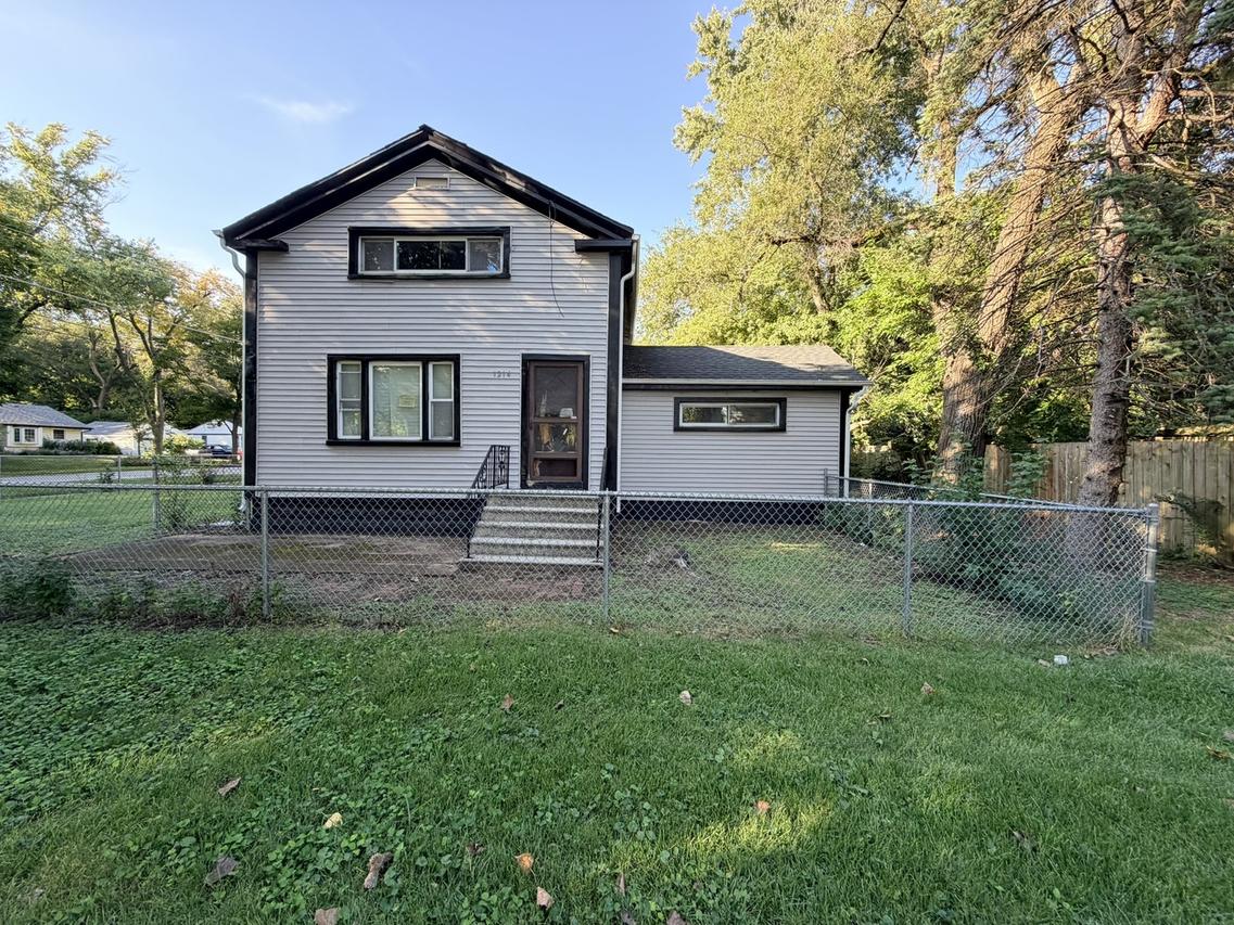 1214 Ridge Rd., Homewood, IL 60430