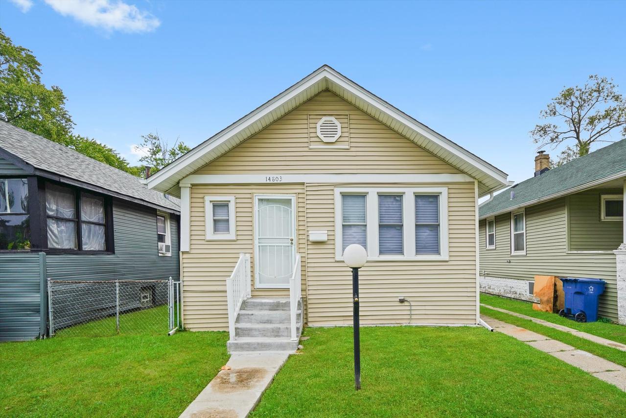 14803 Madison Ave., Harvey, IL 60426