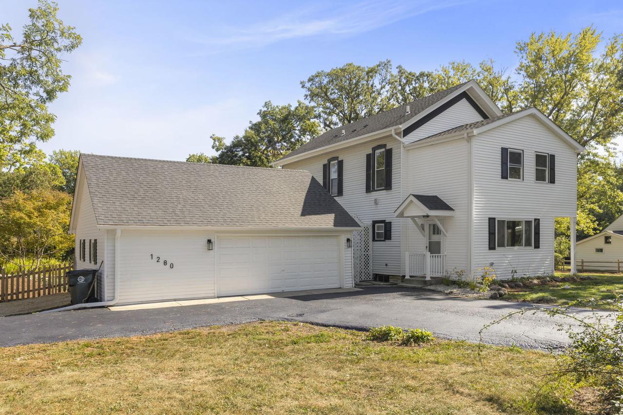 1280 Brandywine Cir., Batavia, IL 60510