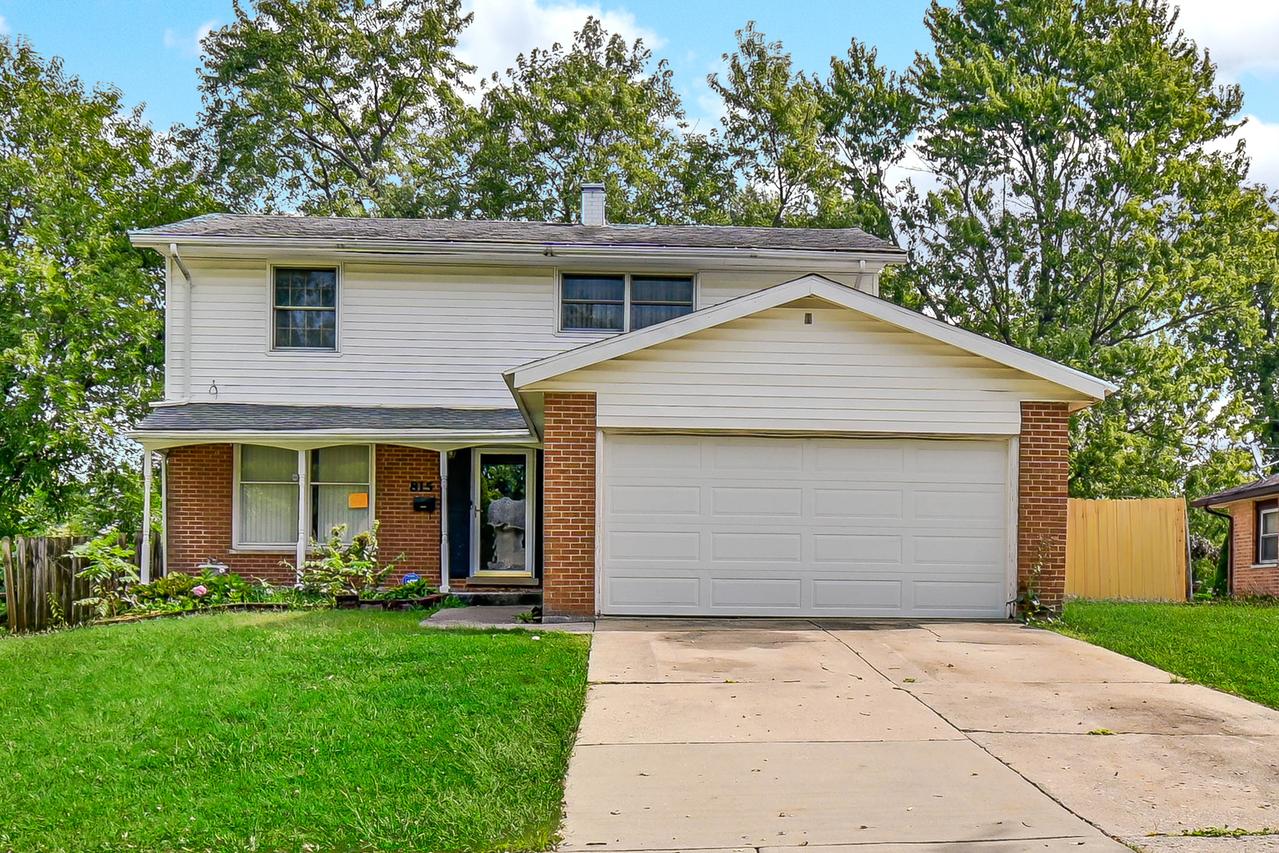 815 Blackhawk Dr., University Park, IL 60484