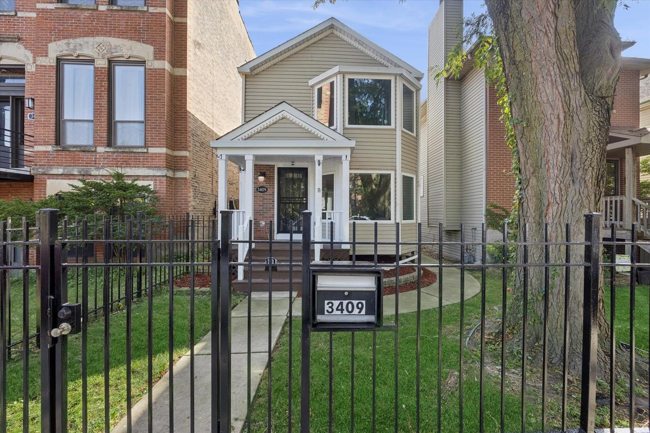 3409 S Indiana Ave., Chicago, IL 60616