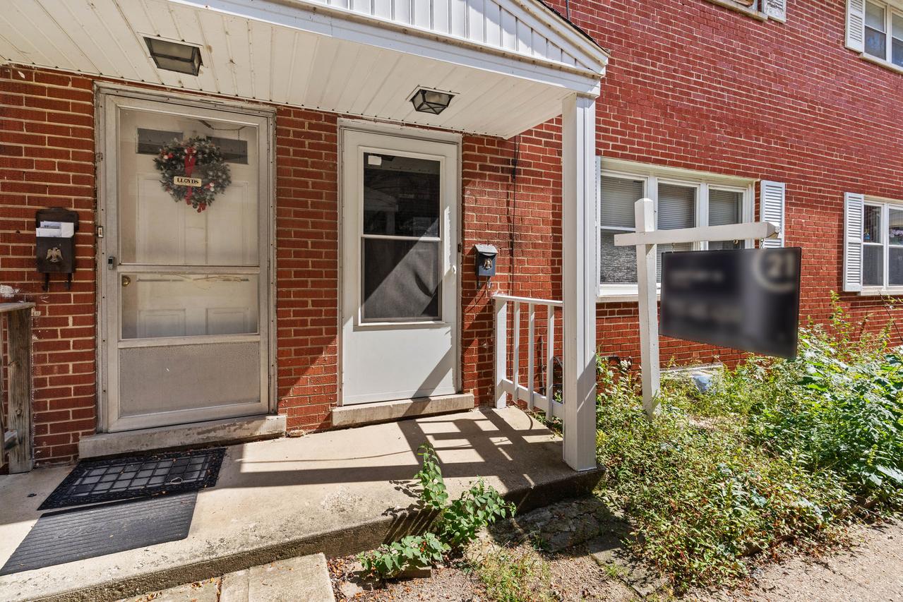 1723 W Thome Ave., Chicago, IL 60660