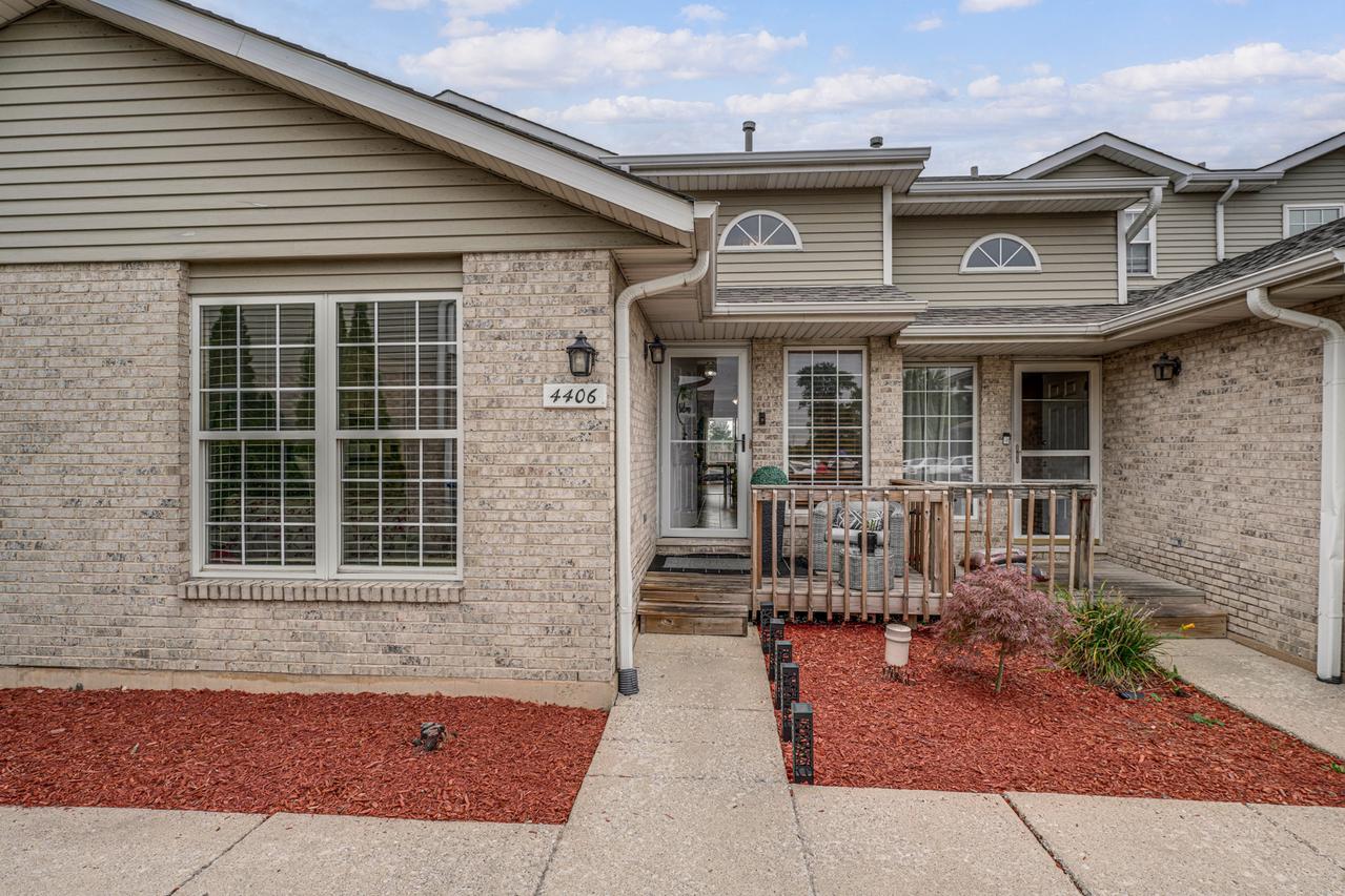 4406 W 127th Pl., Alsip, IL 60803