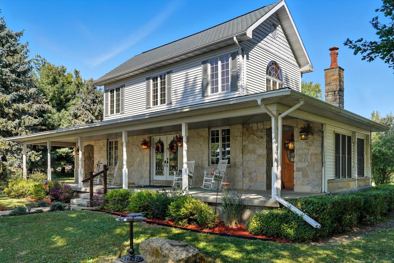 22524 Luther Rd., Sterling, IL 61081